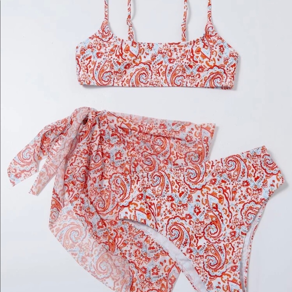 Three piece swim suit set